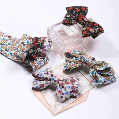 ผนังเทปผ้ายี่ห้อ 25 มม ที่เป็นมิตรต่อสิ่งแวดล้อมที่บุคคลสอดคล้อง OEM / ODM บริการพิมพ์รูปแบบริบบอน