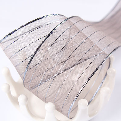 สายทอง 10-25 มม สายพอลิเอสเตอร์ Organza ริบบิ้น สําหรับการบรรจุของขวัญและกล่อง