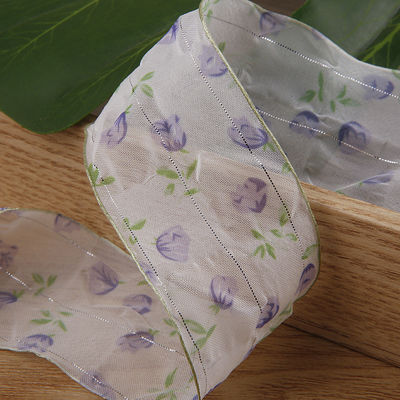 40 มิลลิเมตร 50 มิลลิเมตร Organza Ribbon with Floral Printed Polyester Ribbon OEM สะดวกต่อสิ่งแวดล้อม