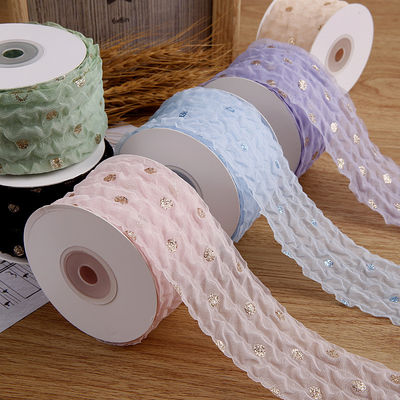 50 มิลลิเมตร Organza Ribbon with Dot Pattern Gold Foil Printed Polyester Organza Ribbon OEM สะอาดต่อสิ่งแวดล้อม